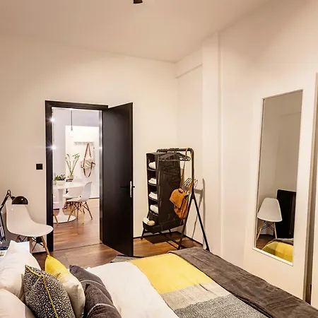 King George Sq. Flat - Absolute Center Patras